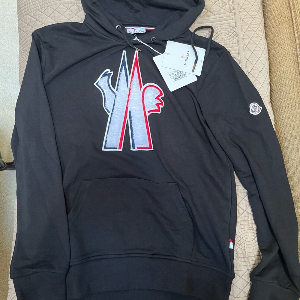 Moncler mens black hoodie XXL